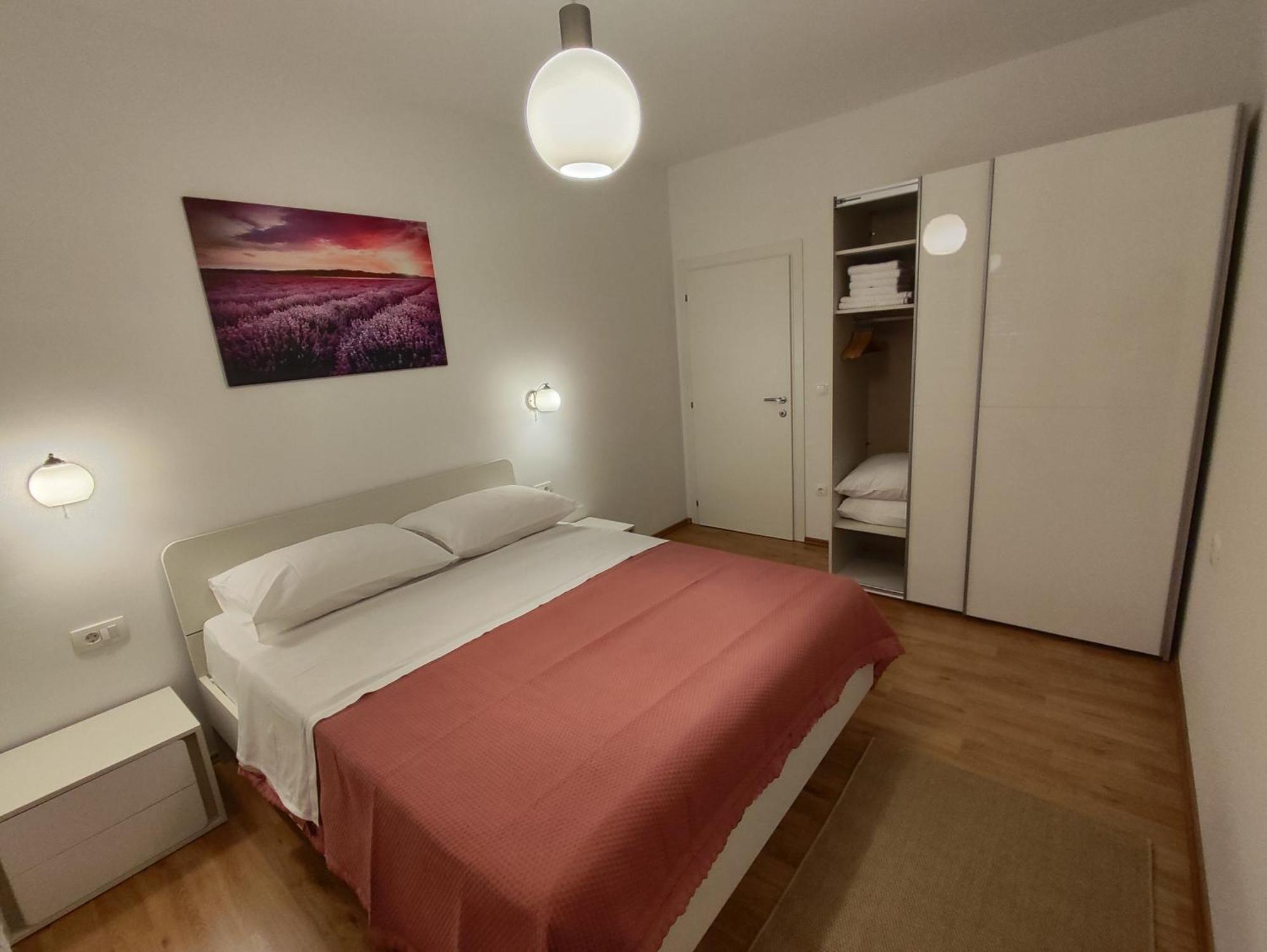 Apartmani Malo More Seline Eksteriør bilde