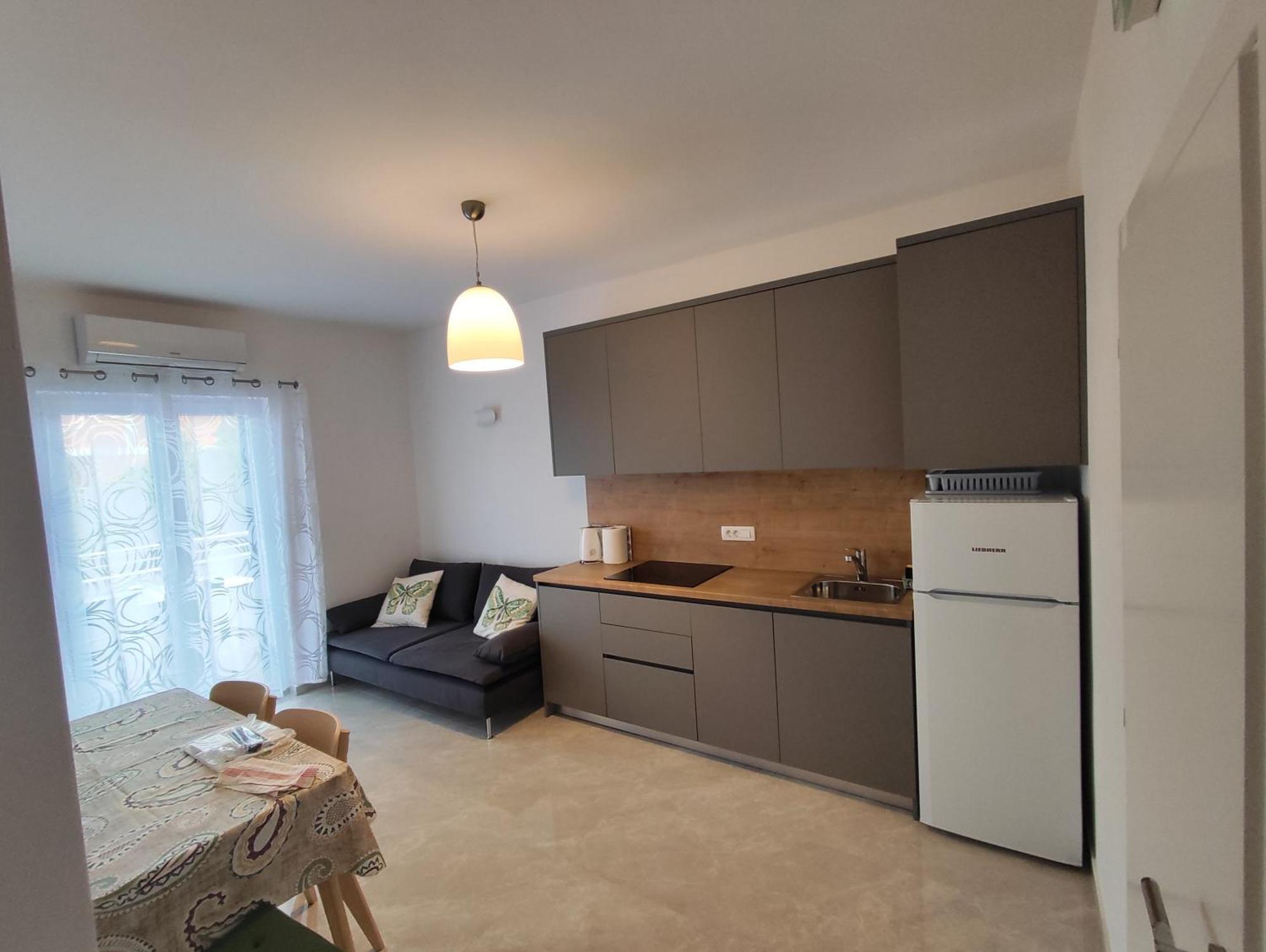 Apartmani Malo More Seline Eksteriør bilde